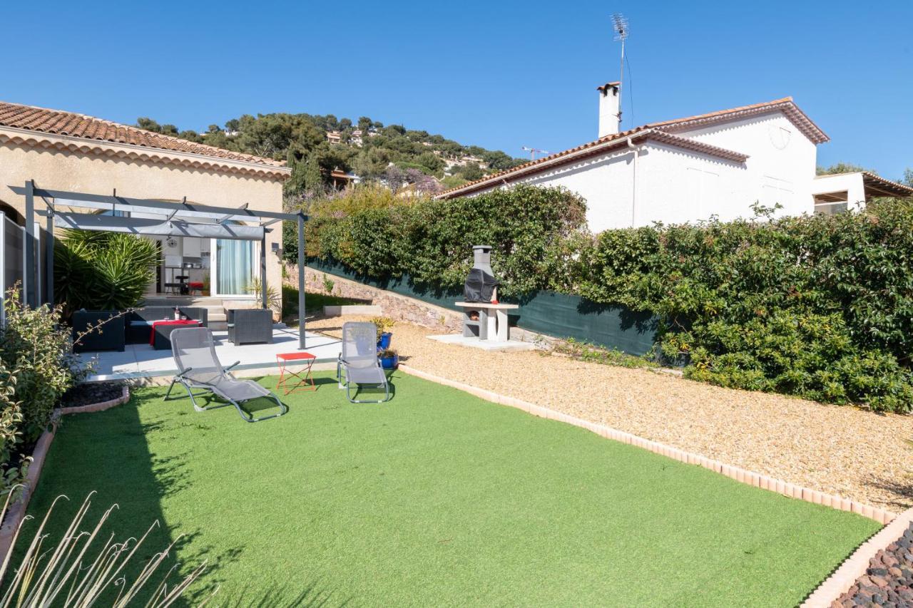 Face A La Mer Superbe Villa Terrasse Barbecue Le Pradet Carqueiranne Dış mekan fotoğraf