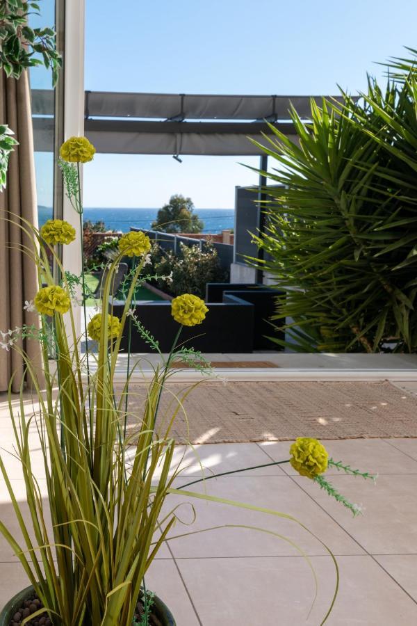 Face A La Mer Superbe Villa Terrasse Barbecue Le Pradet Carqueiranne Dış mekan fotoğraf
